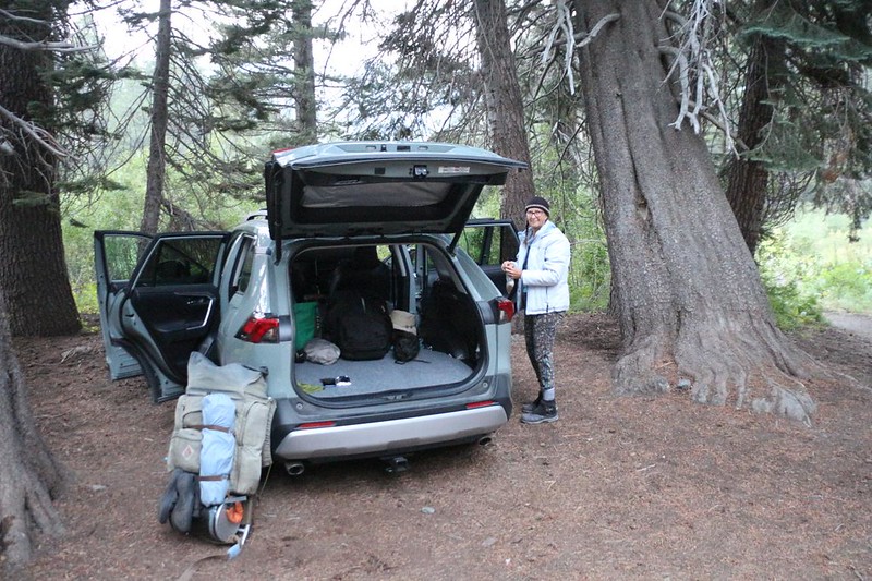Early morning in the Agnew Meadows Trailhead parking lot -preparing to hike north on the Pacific Crest Trail