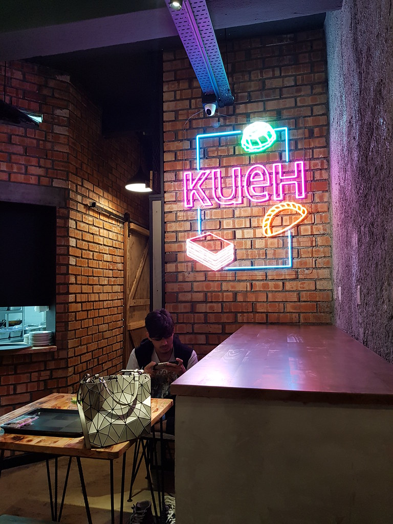 @ KUEH Cafe Subang Jaya SS18