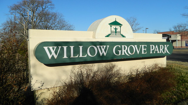 Willow Grove Park sign