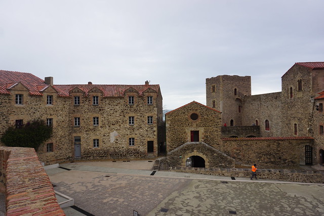 Château royal, Collioure : Place d'armes