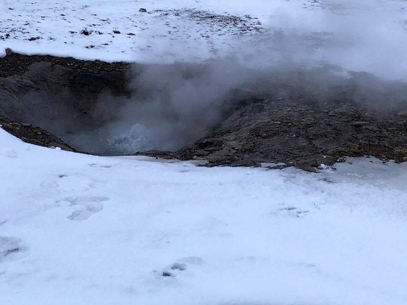Glancing inside of a hot geyser!