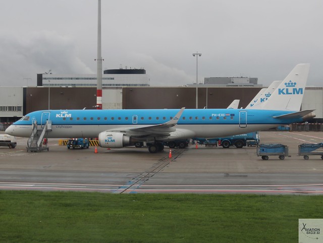 KLM Cityhopper E190 PH-EXC at AMS/EHAM