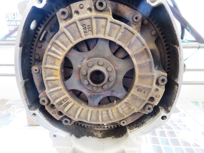 R80ST Clutch Assembly