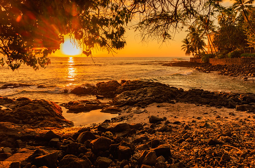 sunburst trees beach ocean sky clouds palmtrees waves rocks kailua hawaii unitedstates