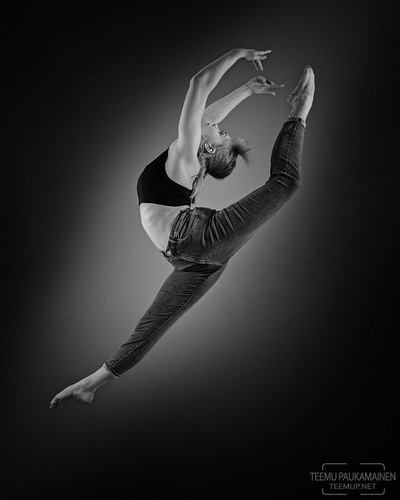 Emmi - EM550141-b&w