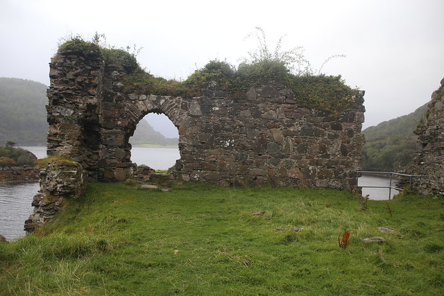 Strome Castle remains
