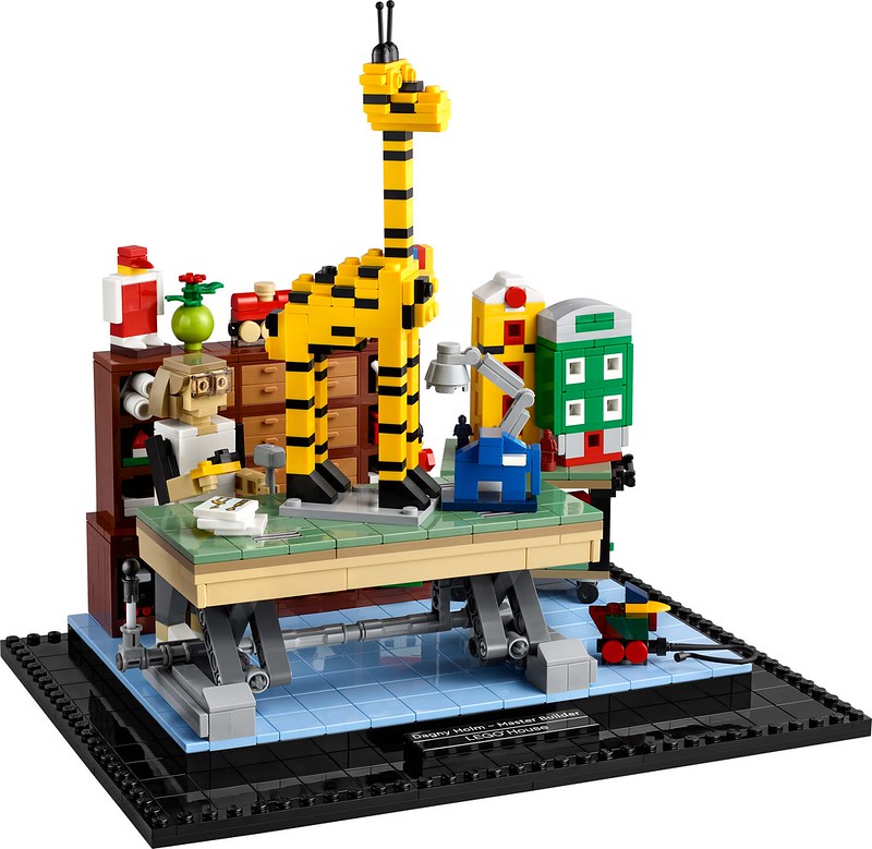 40503: LEGO House LE3