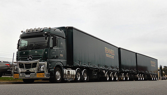 Fennell - MB Actros 2663