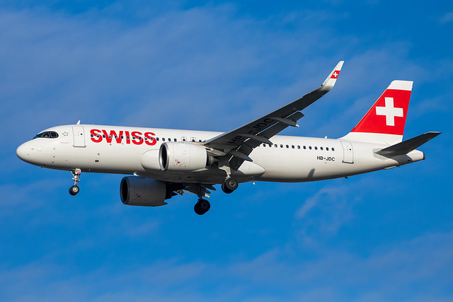 Swiss - Airbus A320-271N HB-JDC @ London Heathrow