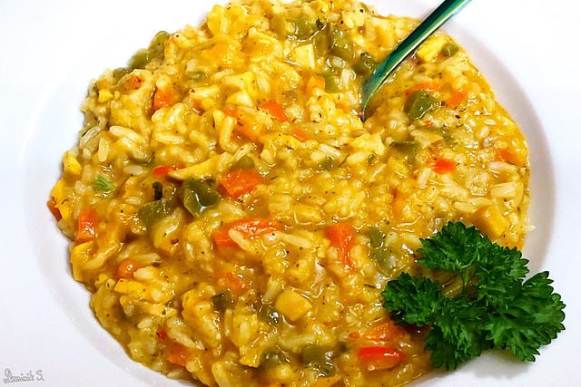 Reis mit Curry - Crop