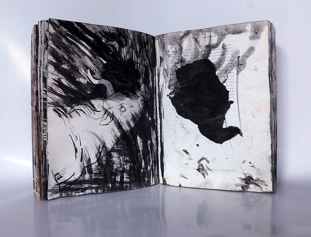 היצירה המודרנית הספרים השחורים הרישומים המופשטים האקספרסיביים האבסטרקטיים הלבנים רפי פרץ צייר