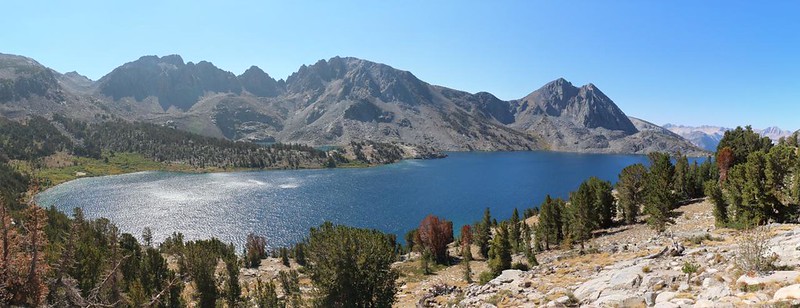 Panorama view of Duck Lake from the Duck Lake Pass Trail