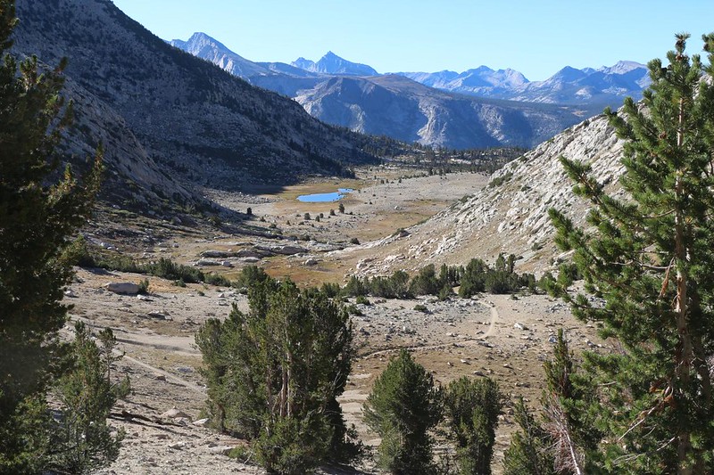 Looking south from Silver Pass on the JMT