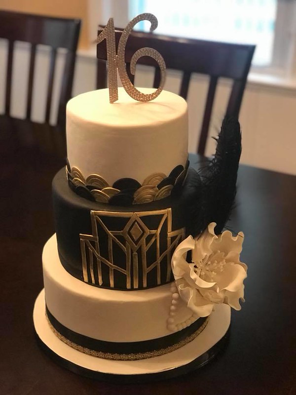 Gatsby Themed Cake by Treat Me Sweet