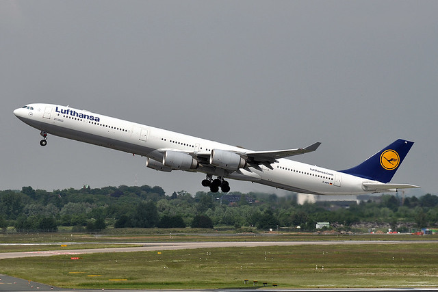 D-AIHI   A340-642   Lufthansa