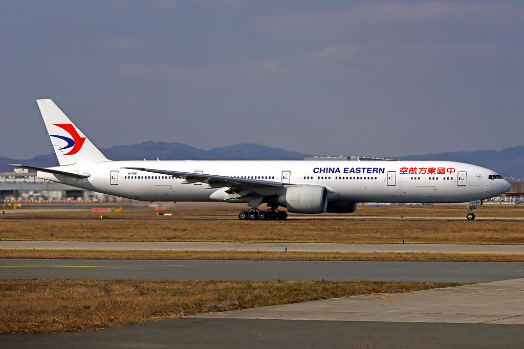 B-7881 - B77W - China Eastern Airlines