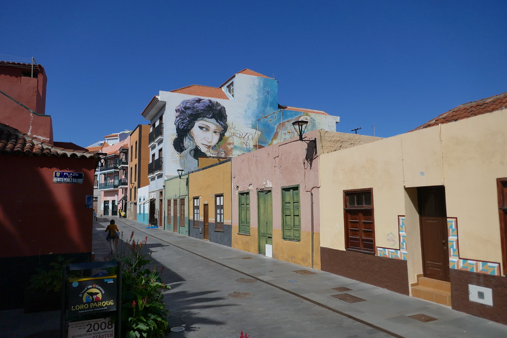 El Niño de las Pinturas, Puerto de la Cruz, Tenerife