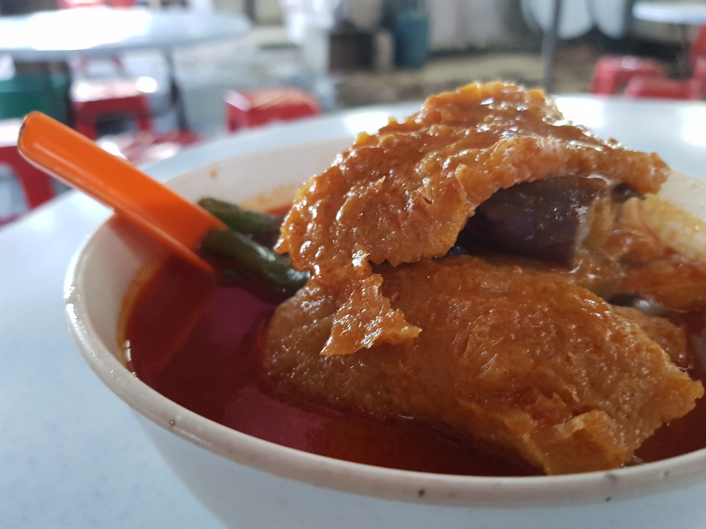 咖哩叻沙 Curry Laksa rm$8 @ 章記 Cheong Kee in 李霖泰菜市場 Lee Lam Thye Market , 吉隆坡茨廠街 KL Petaling Street