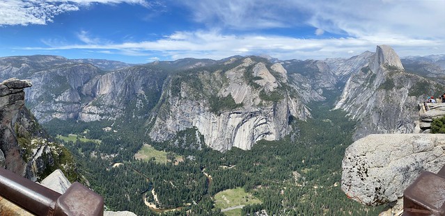 Yosemite NP ~ Glacier Point pano
