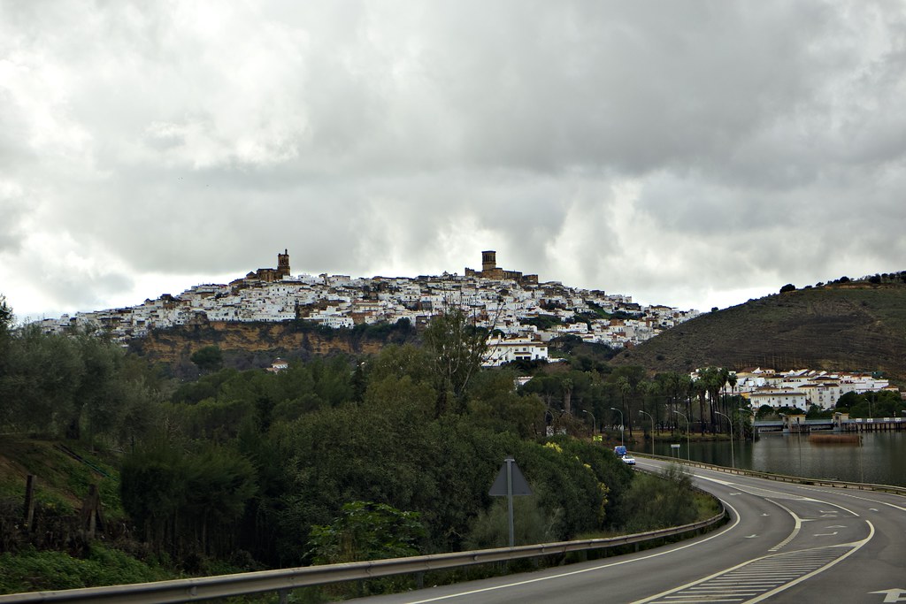 Vista de uno de los pueblos blancos Vista de uno de los pueblos blancos