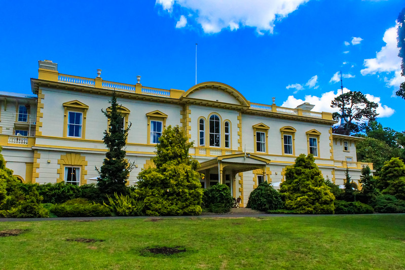 Am Old Government House in Auckland