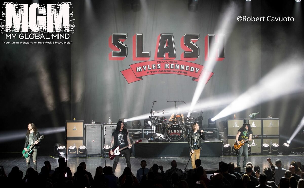 Slash featuring Myles Kennedy & the Conspirators (6)