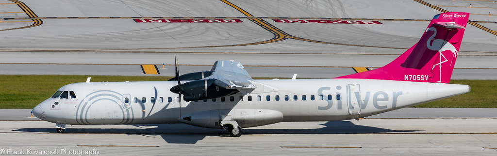 Silver Airways ATR-72-600 at KFLL