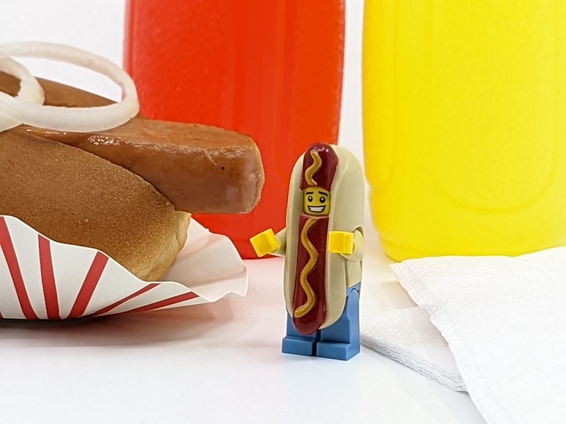 BricksFanz Food Mascots Hot Dog