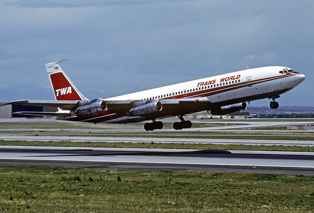 N18704 Boeing 707-331B