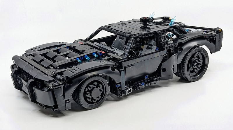 The Batman Batmobile Review_172115226