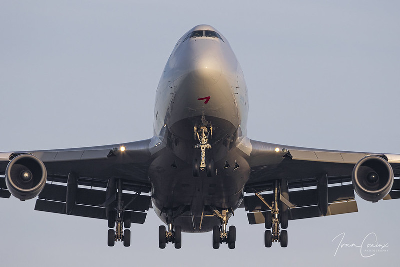 Boeing 747-446F/SCD – Asiana Airlines Cargo – HL7616 – Brussels Airport (BRU EBBR) – 2022 01 15 – Landing RWY 25R – 02 – Copyright © 2022 Ivan Coninx