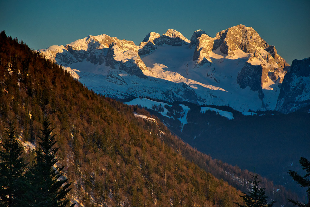 Evening view upon the Dachstein