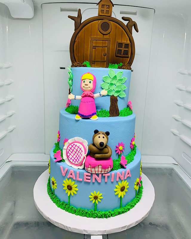 Cake by Austins Best Cakes