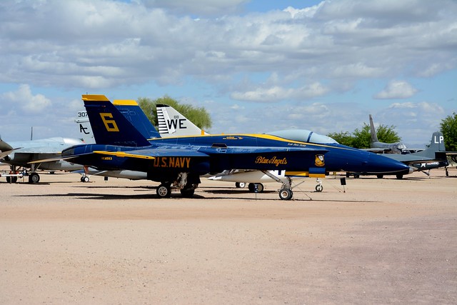 PASM_0072a McDonnell Douglas F-18C Blue Angels 163093