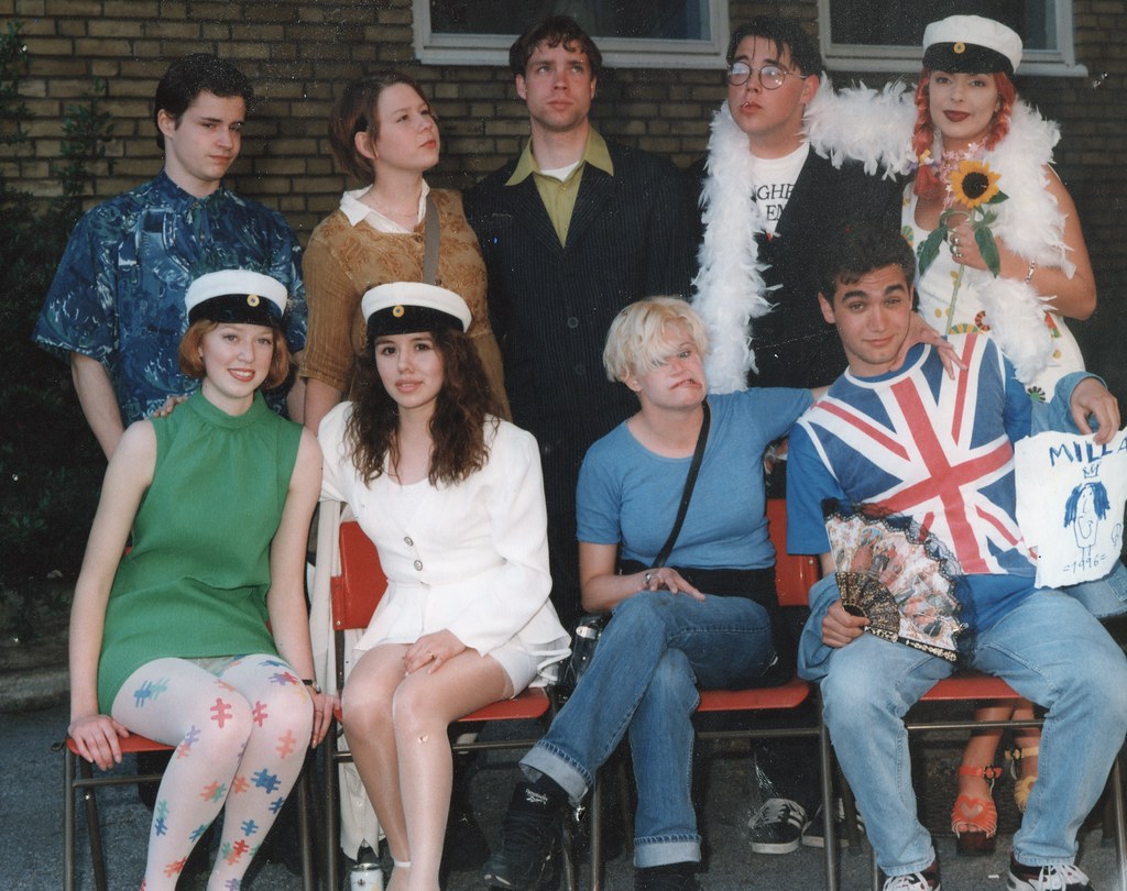 The Graduation of the Aesthetic Class in the end of the 90… | Flickr