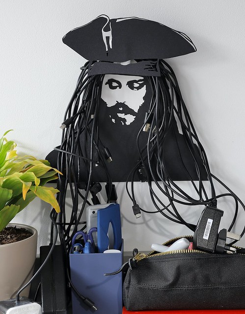 Funny Paper Cut Out Art Captain Jack Sparrow