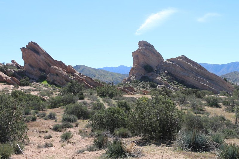 Looking back (south) at the sandstone peaks of Vasquez Rocks County Park from the Pacific Crest Trail