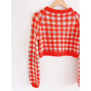 Jessie Maed’s Gr8 Gingham Raglan came to my attention when I saw posts of @Purlificknitter’s test knit posts popped up on Instagram!
