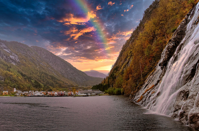 Fjord Rainbow