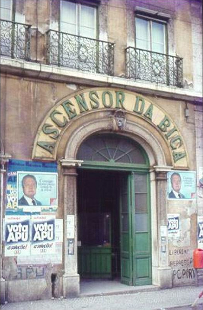 Elevador da Bica, Lisboa (Neves Águas, 1983)