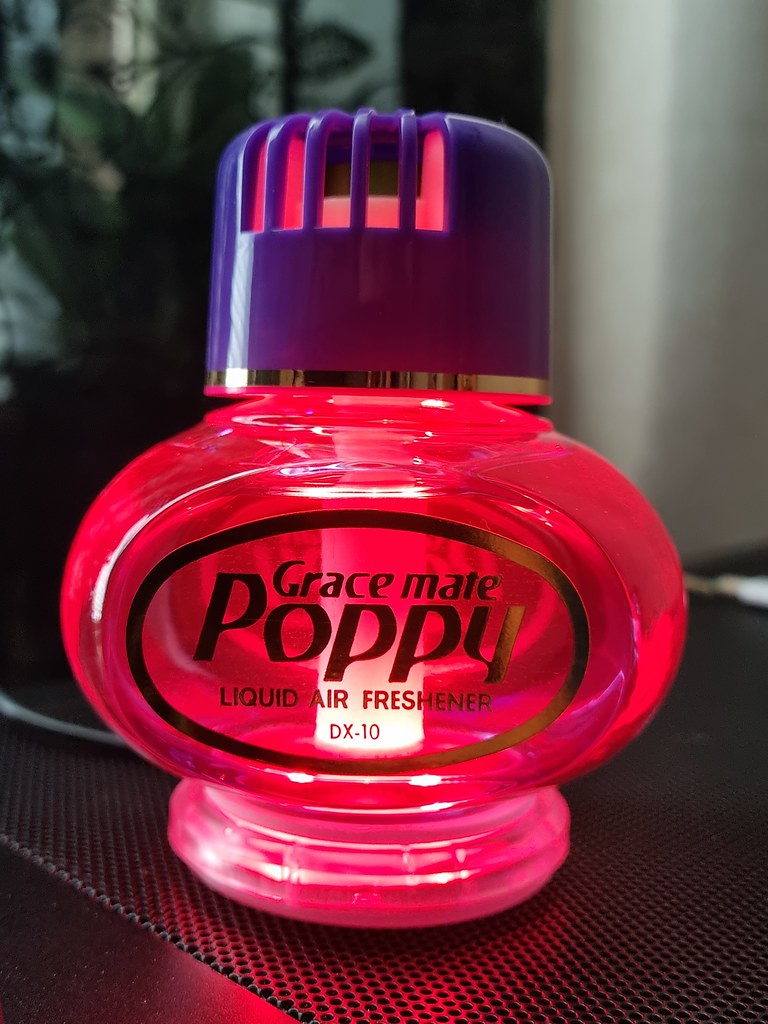 Grace Mate Poppy Liquid Air Freshener DX-10 and LED-lighting