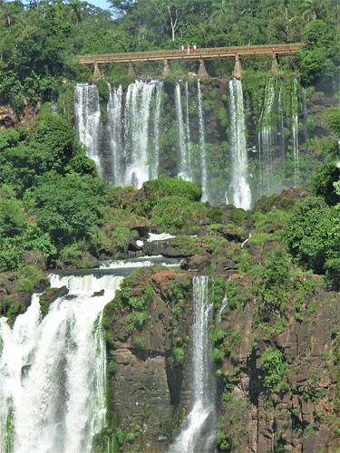 1. Iguazu (10)