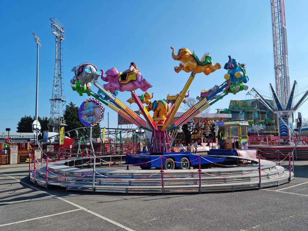 FLYING NELLIES @ HULL, CROWS | Crow's Theme park @ Hull Crav… | Flickr