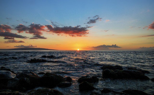 Glowing Horizon   |   Wailea Beach, Maui, Hawaii (USA)