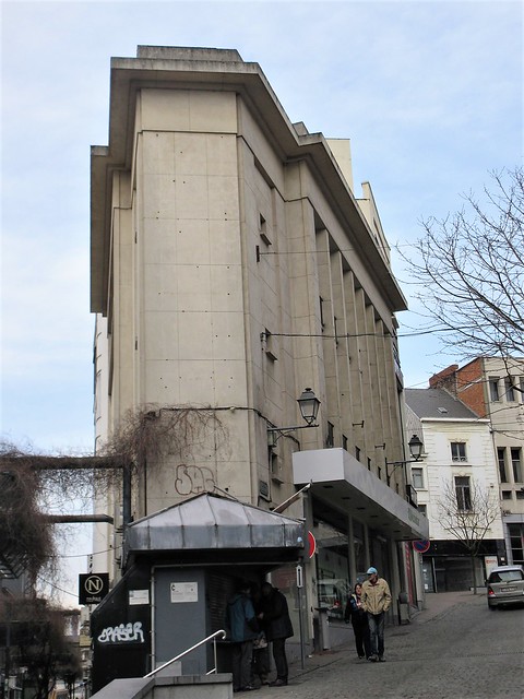 Narrow concrete building, Rue de la Montagne, Charleroi, Belgium