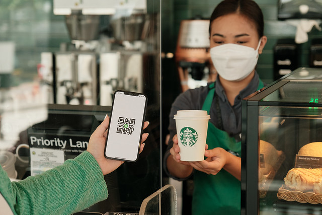 Starbucks Announces Regional Partnership With Grab