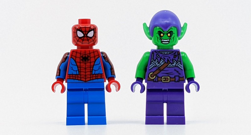 76219 Spider-Man & Green Goblin Mech Battle15614320