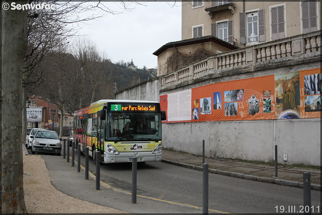 Irisbus Citélis  12 – Vienne Mobilités (RATP Dev) / L'va (Lignes de Vienne Agglomération) n°72