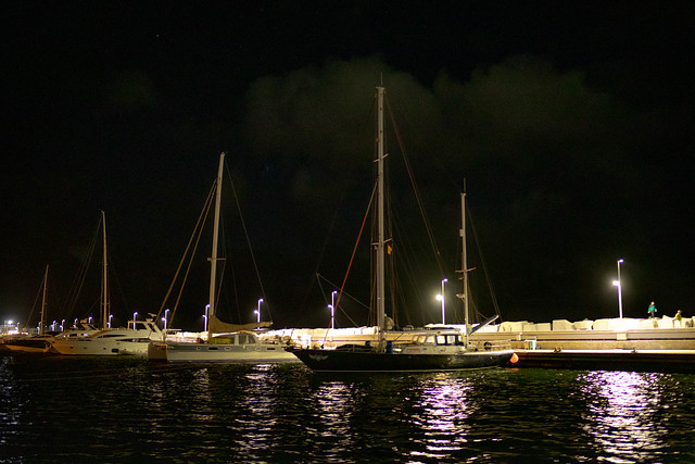 Puerto Punta del Este at Night |  220320-0021-jikatu