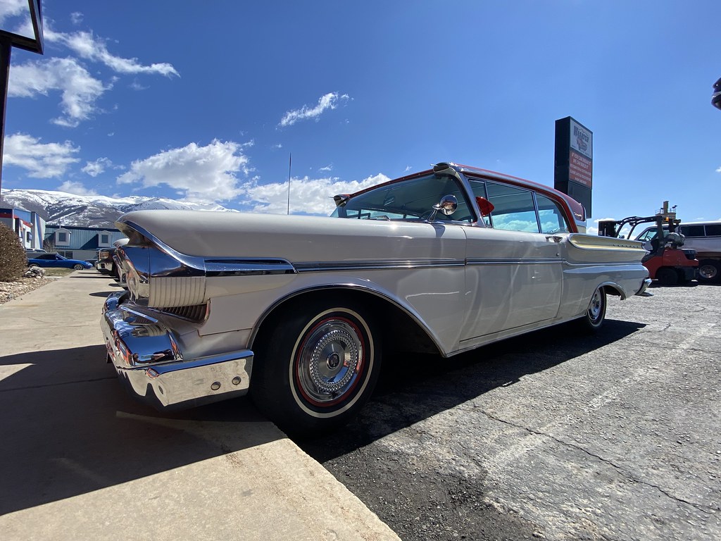 1957 Mercury Turnpike